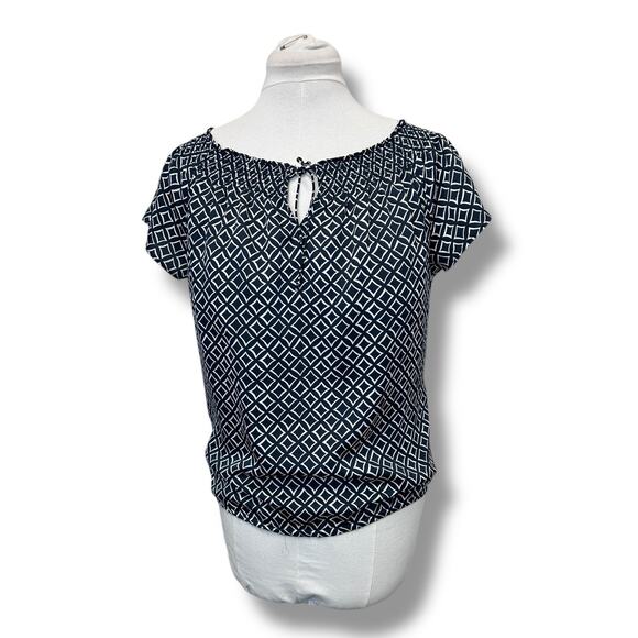 Ann Taylor Women’s Flutter Sleeve Keyhole String Tie Geometric Lightweight Top S - Picture 1 of 10